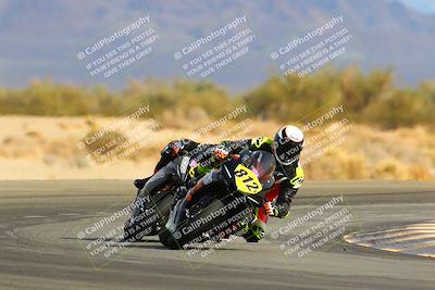 media/Feb-27-2022-CVMA (Sun) [[a3977b6969]]/Race 12 Amateur Supersport Open/